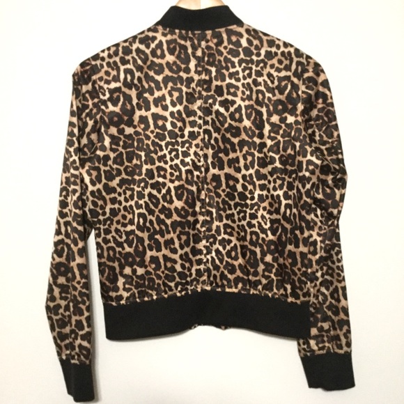 CITY STREETS Cheetah Bomber Jacket sz Small - Picture 2 of 11